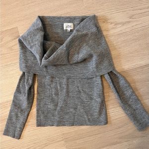 Aritzia Wilfred sweater